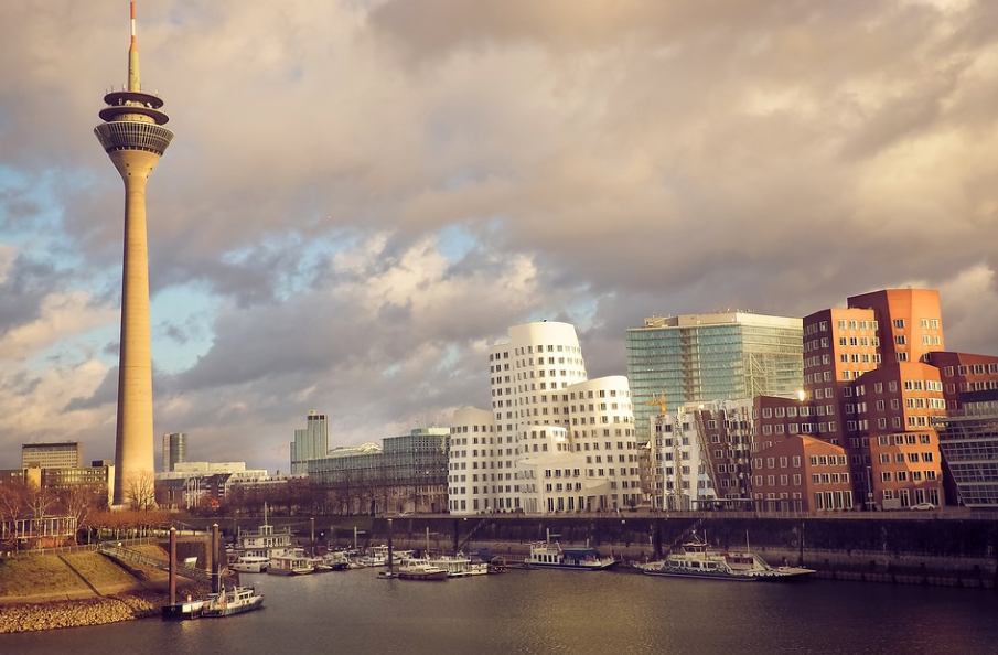 企業(yè)注冊新加坡公司需要做哪些策劃！